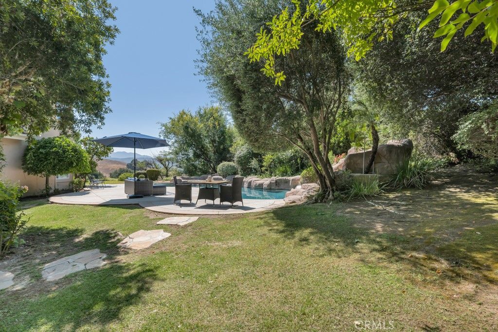 Image 52 of property listing at 3924 Davids, Agoura Hills, CA 91301