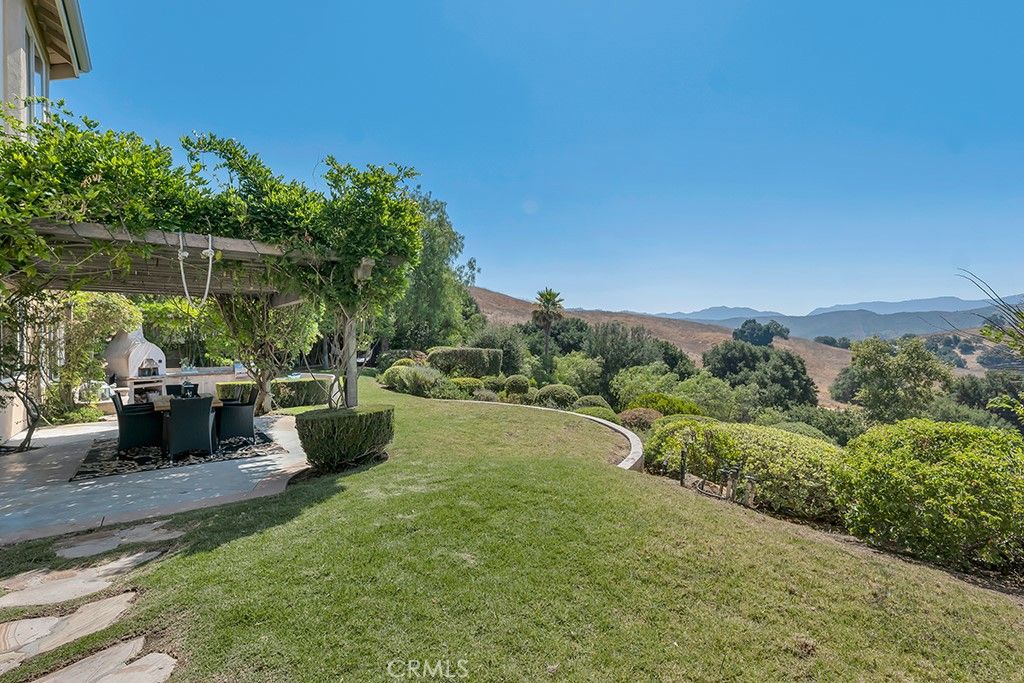 Image 56 of property listing at 3924 Davids, Agoura Hills, CA 91301
