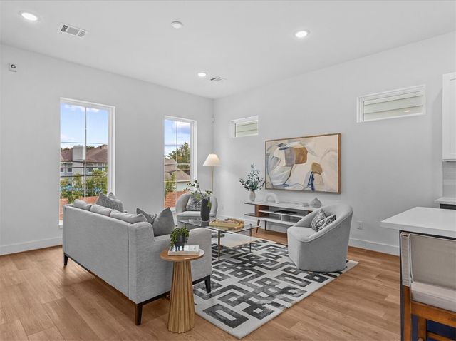 1802 Del Norte Street C, Houston, TX 77018