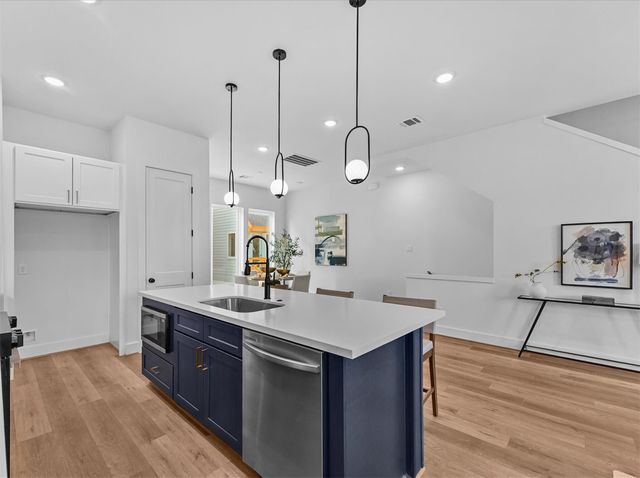 1802 Del Norte Street C, Houston, TX 77018