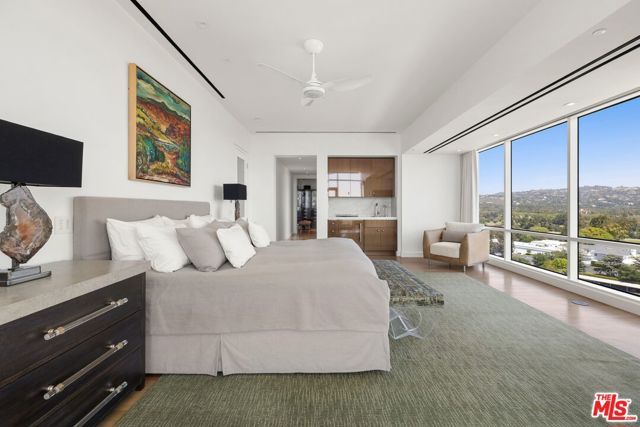 1200 Club View Drive 14S, Los Angeles, CA 90024