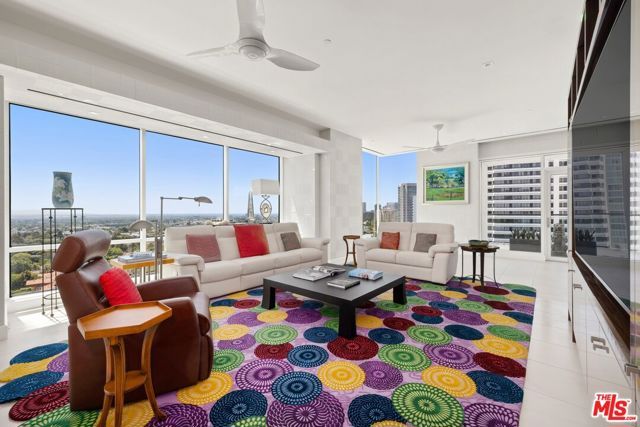 1200 Club View Drive 14S, Los Angeles, CA 90024