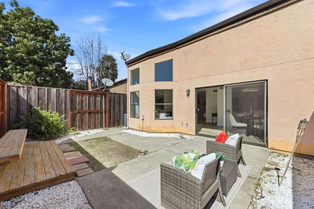 39607 Embarcadero Terrace, Fremont, CA 94538