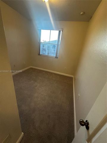 2903 SE 17th Ave 209, Homestead, FL 33035