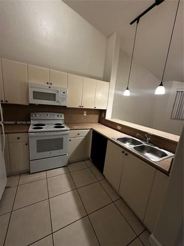 2903 SE 17th Ave 209, Homestead, FL 33035