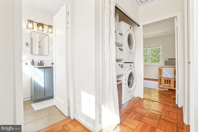 1919 N QUAKER LN, Alexandria, VA 22302