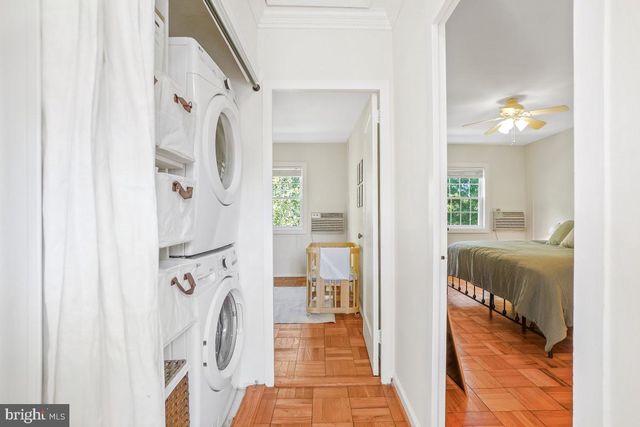 1919 N QUAKER LN, Alexandria, VA 22302