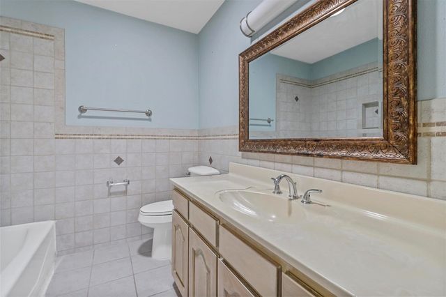 1110 Carrington Court, Irving, TX 75060