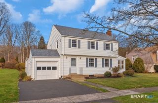 75 Colonial Drive, Hamden, CT 06518
