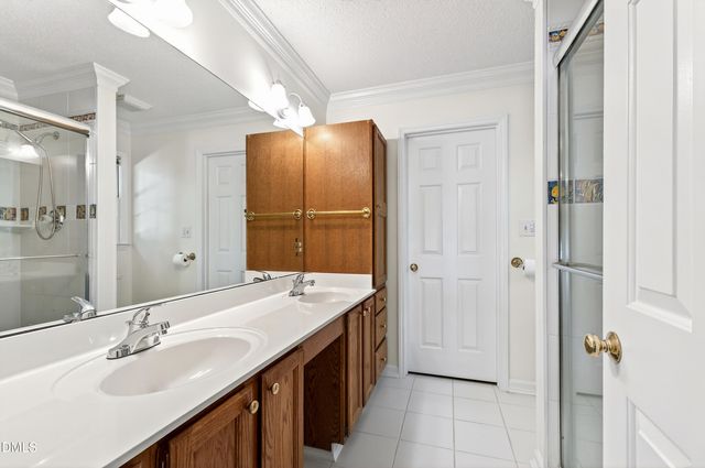 4305 Dinwiddie Court, Raleigh, NC 27604