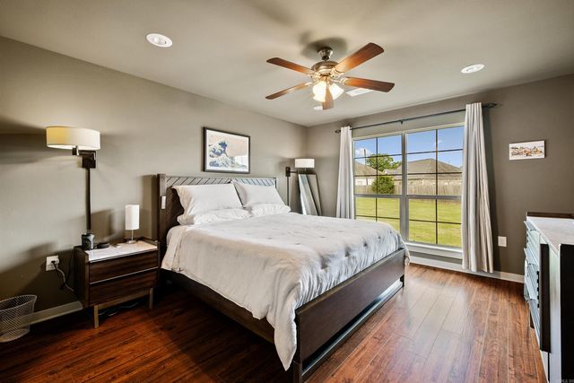 2045 Bellingrath Gardens, Conway, AR 72034