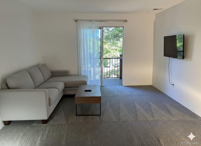 16359 W 10th Avenue W5, Golden, CO 80401