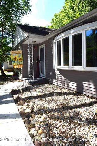 1035 Robb Street, East Lansing, MI 48823