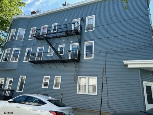 50 James St 3, Bloomfield Twp., NJ 07003