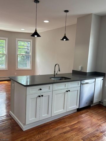 50 James St 3, Bloomfield Twp., NJ 07003