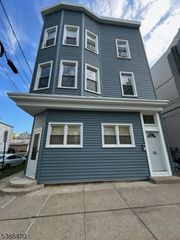 50 James St 3, Bloomfield Twp., NJ 07003
