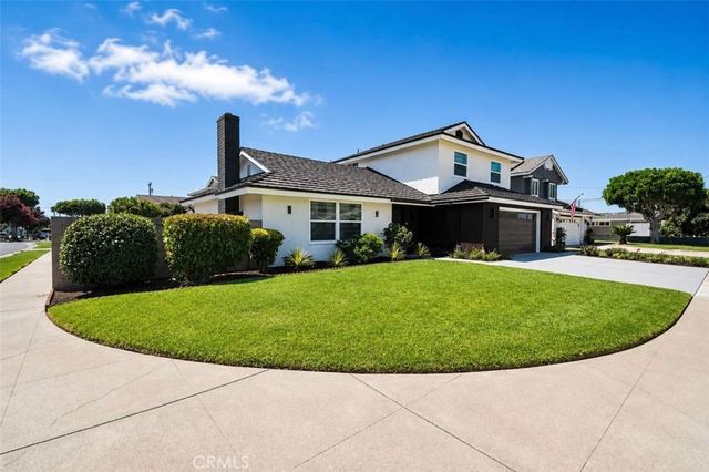 9444 La Estrella Ave, Fountain Valley, CA 92708