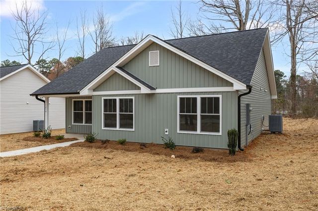 1214 Bowen Drive, Archdale, NC 27263