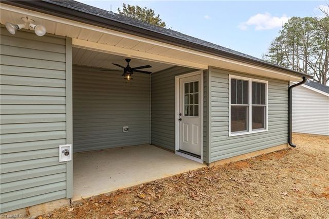 1214 Bowen Drive, Archdale, NC 27263