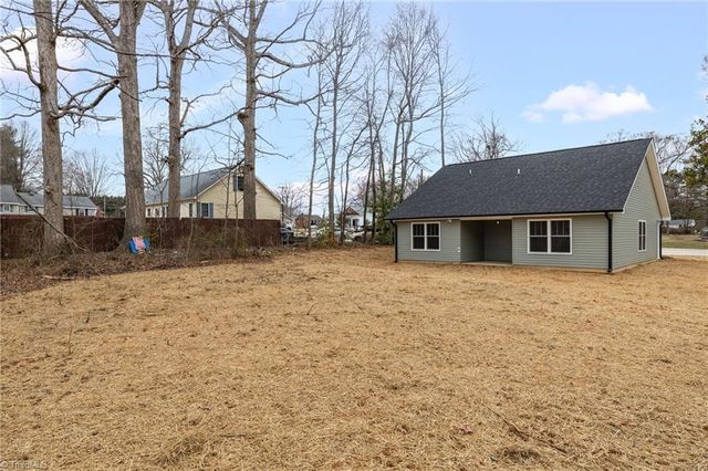 1214 Bowen Drive, Archdale, NC 27263