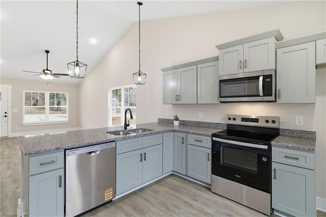 1214 Bowen Drive, Archdale, NC 27263