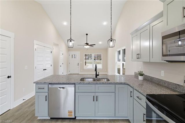 1214 Bowen Drive, Archdale, NC 27263