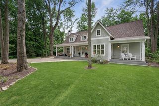 9948 Cottage Lane, New Buffalo Twp, MI 49129