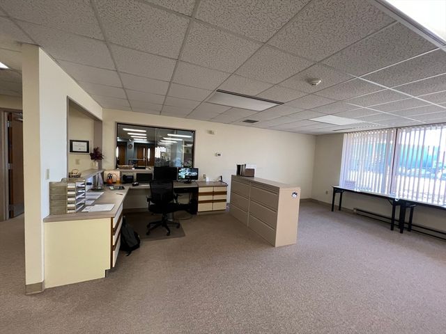 221 Industry Avenue, Springfield, MA 01104