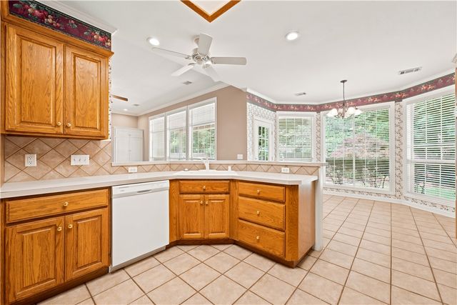 3317 N Picadilly Lane, Fayetteville, AR 72703