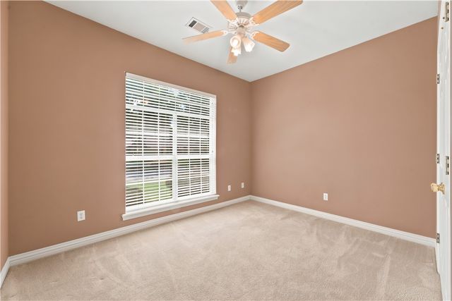 3317 N Picadilly Lane, Fayetteville, AR 72703