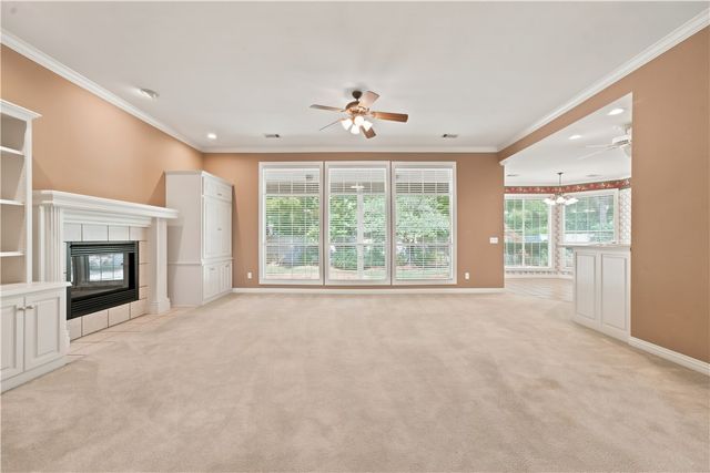 3317 N Picadilly Lane, Fayetteville, AR 72703