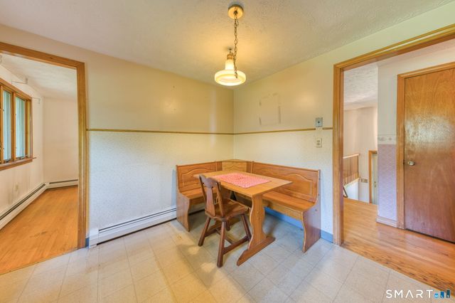 6 Blueberry Circle, Ellington, CT 06029