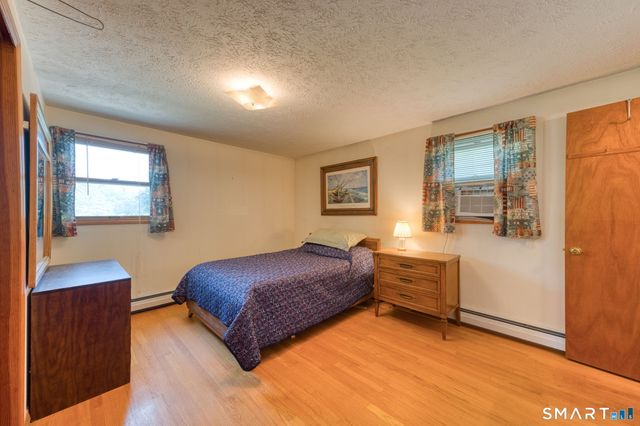 6 Blueberry Circle, Ellington, CT 06029