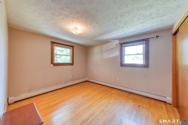 6 Blueberry Circle, Ellington, CT 06029