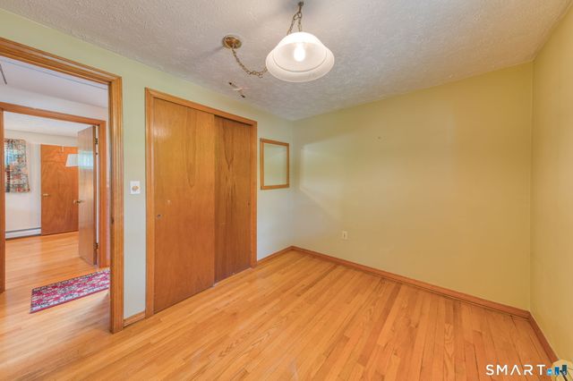 6 Blueberry Circle, Ellington, CT 06029