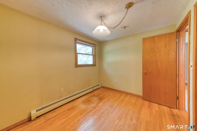 6 Blueberry Circle, Ellington, CT 06029