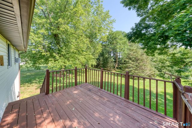 6 Blueberry Circle, Ellington, CT 06029