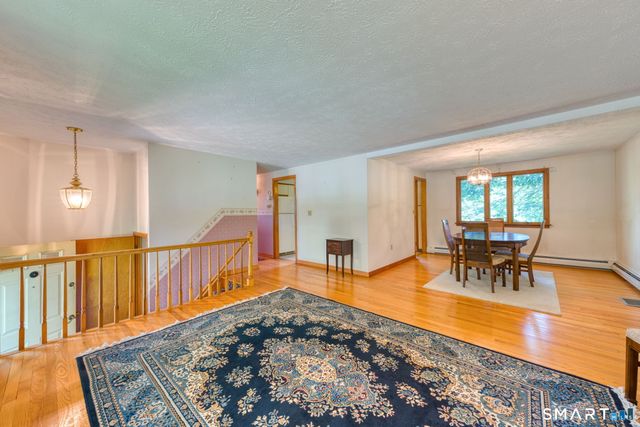6 Blueberry Circle, Ellington, CT 06029