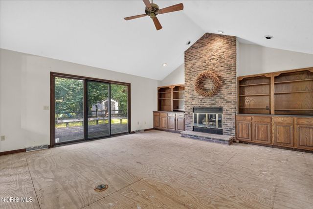 7238 Candlewood Lane, Sylvania, OH 43560