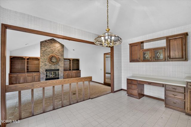 7238 Candlewood Lane, Sylvania, OH 43560