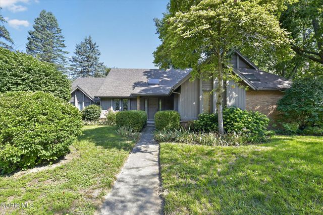7238 Candlewood Lane, Sylvania, OH 43560