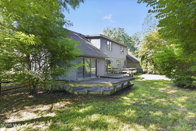 7238 Candlewood Lane, Sylvania, OH 43560
