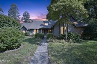 7238 Candlewood Lane, Sylvania, OH 43560