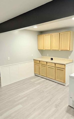 301 7th Street NW, New Richland, MN 56072