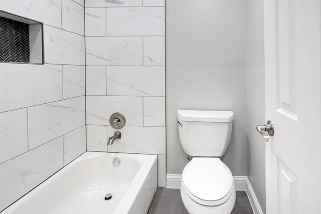 9254 Forest Lane 408, Dallas, TX 75243