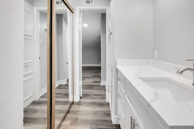 9254 Forest Lane 408, Dallas, TX 75243