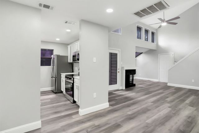 9254 Forest Lane 408, Dallas, TX 75243