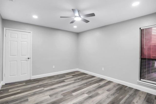 9254 Forest Lane 408, Dallas, TX 75243