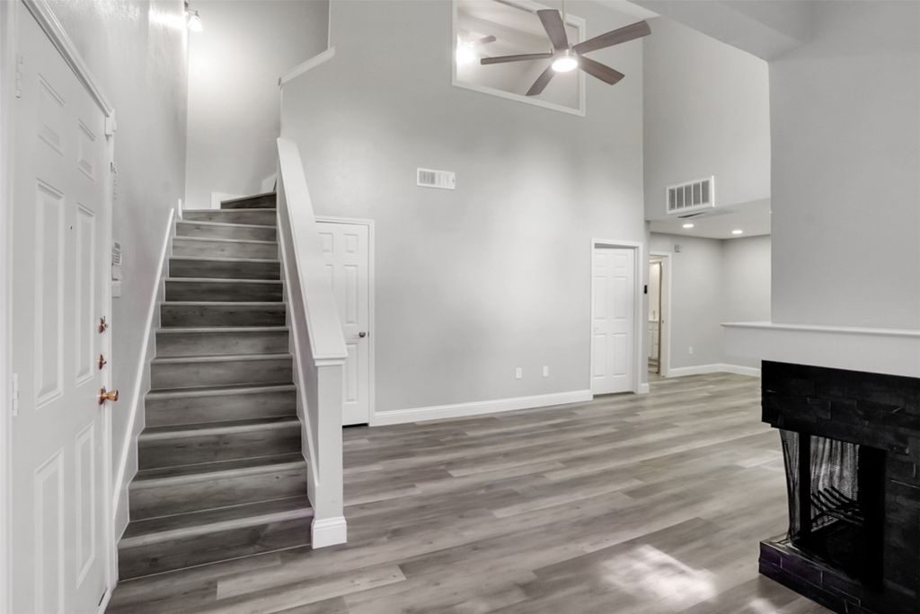 9254 Forest Lane 408, Dallas, TX 75243