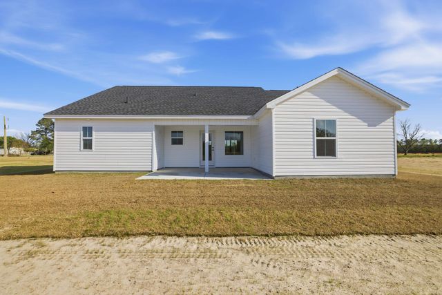 3809 Valley Forge Rd., Aynor, SC 29511